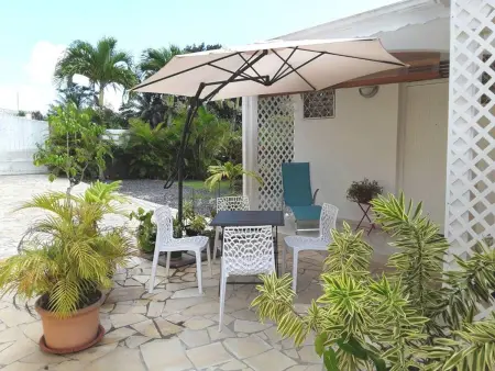 Appartement cosy à Sainte Rose / 50 m² / Piscine partagée - Photo 7