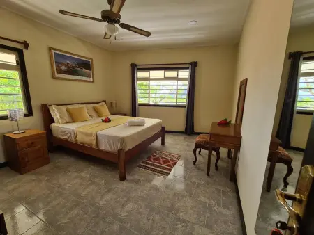 Maison de charme avec vue mer à Souvenir - 200 m² - Terrasse - Photo 1