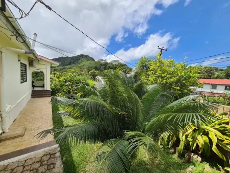 Maison de charme avec vue mer à Souvenir - 200 m² - Terrasse - Photo 14