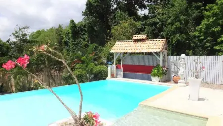 Maison cocooning à La Trinité – Piscine commune - Photo 16