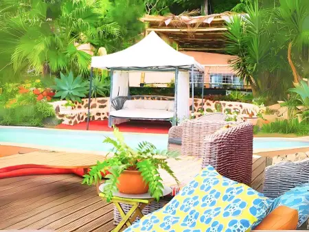 Bungalow lumineux à Saint Leu proche de la mer avec piscine partagée - Photo 4
