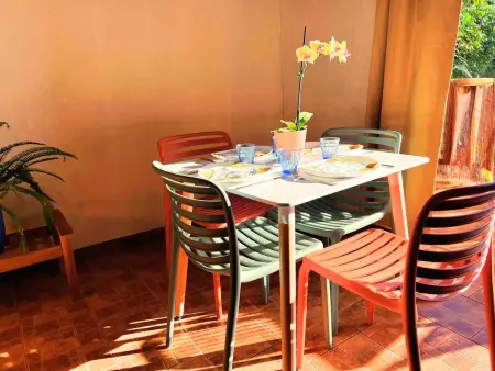 Bungalow lumineux à Saint Leu proche de la mer avec piscine partagée - Photo 11