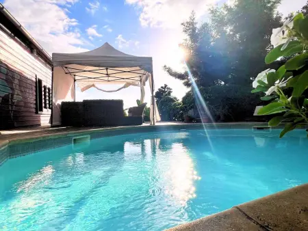 Bungalow lumineux à Saint Leu proche de la mer avec piscine partagée - Photo 14
