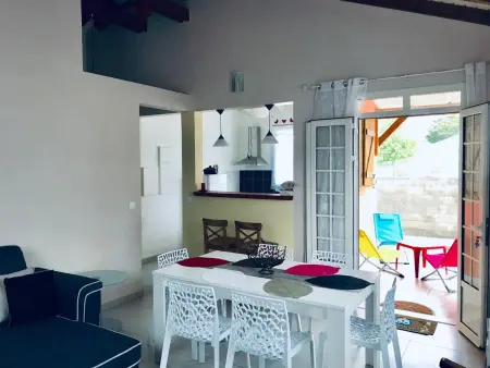 Maison charmante avec vue sur la mer à Petit-Canal + Jacuzzi - Photo 1