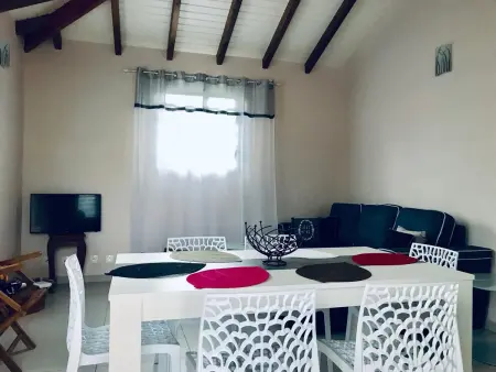 Maison charmante avec vue sur la mer à Petit-Canal + Jacuzzi - Photo 3