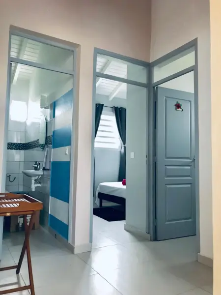 Maison charmante avec vue sur la mer à Petit-Canal + Jacuzzi - Photo 21
