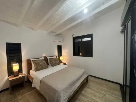 Bungalow romantique à Deshaies + piscine, Bungalow 6 personnes à Deshaies - Photo 11