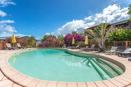 Bungalow confortable à Bouillante, 40 m² avec piscine partagée - Photo 1