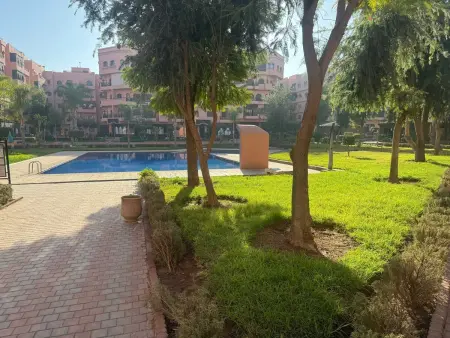 Appartement agréable à Marrakech avec piscine partagée - Photo 12