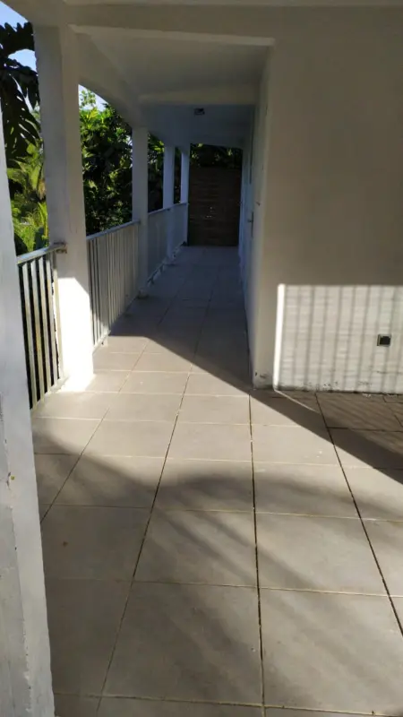 Maison de charme à Sainte-Rose avec piscine partagée - Photo 21
