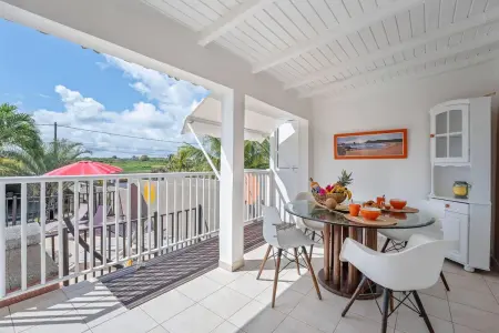 Maison charmante à Saint-François + Piscine partagée - Photo 9