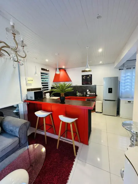 Maison paisible à Sainte-Rose + Piscine partagée. - Photo 10