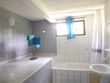 Maison charmante au cœur de Le Gosier avec cheminée - Photo 6