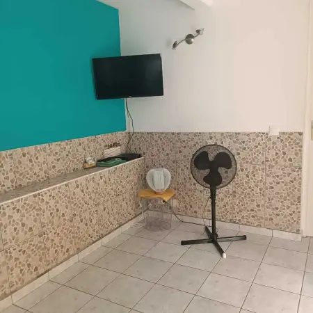 Maison charmante au cœur de Le Gosier avec cheminée - Photo 12