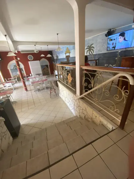 Appartement moderne à Pointe-Noire - 36 m² - Piscine & Jacuzzi - Photo 14