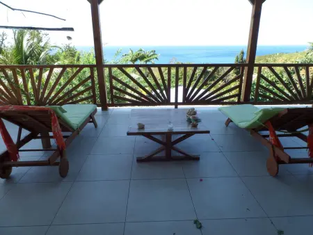 Villa panoramique à Pointe-Noire avec vue sur mer et piscine - Photo 12