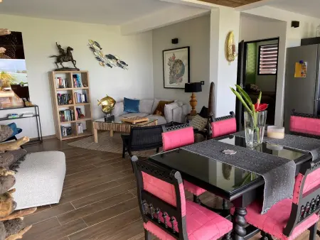 Appartement vue mer avec piscine privée à La Trinité, 98m² - Photo 5