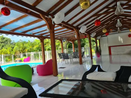 Maison charmante à Le Moule avec piscine partagée - Photo 6