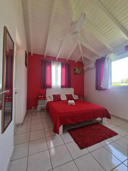 Maison charmante à Le Moule avec piscine partagée - Photo 26