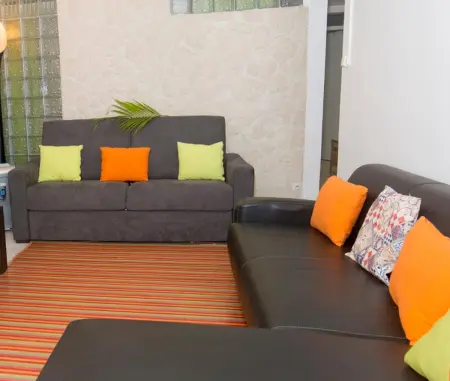 Appartement moderne à Fort-de-France, terrasse équipée, 50 m². - Photo 2