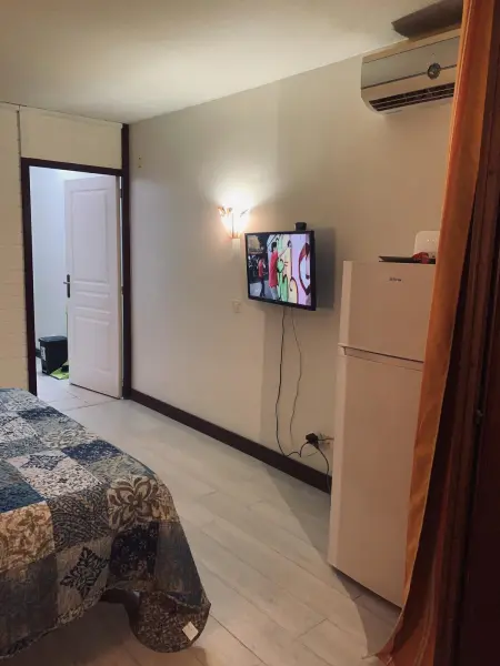 Studio paisible à Sainte-Anne avec piscine partagée - 18 m² - Photo 8