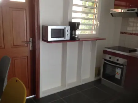 Appartement au calme aux Abymes avec climatisation – 70 m² - Photo 5