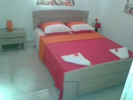 Maison chaleureuse à Le Moule avec piscine partagée - Photo 1