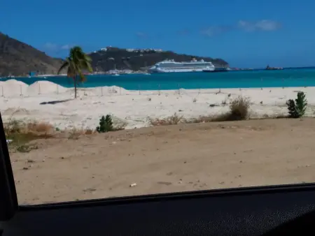 Maison chaleureuse à Le Moule avec piscine partagée - Photo 38