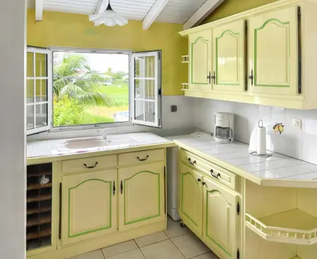 Appartement convivial au Moule avec jardin clôturé - Photo 1