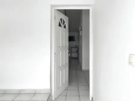Appartement convivial au Moule avec jardin clôturé - Photo 13
