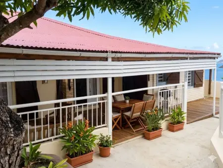 Maison accueillant jusqu'à 7 personnes à Basse-Terre - Photo 3