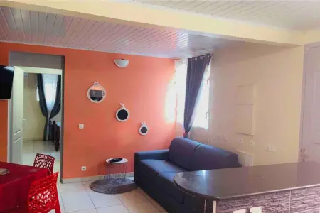 Appartement charmant à Les Abymes avec piscine privée, 60m² - Photo 3
