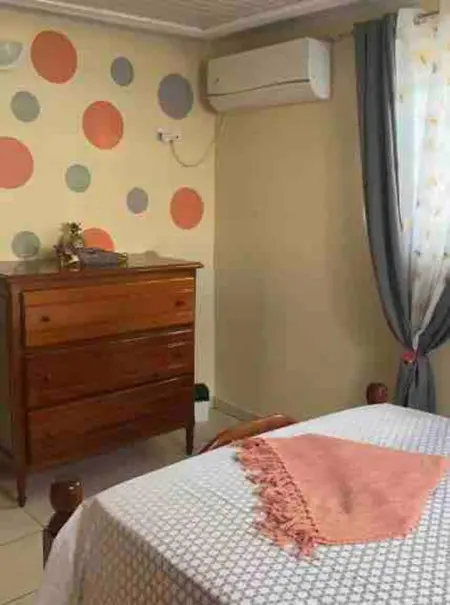 Appartement charmant à Les Abymes avec piscine privée, 60m² - Photo 6