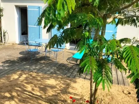 Maison 3 chambres près de la plage avec jardin privé et parking - Photo 3