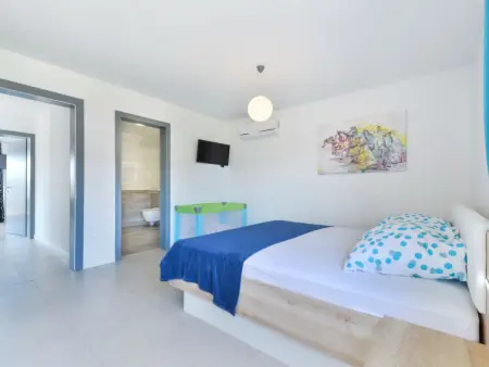 East, Maison 10 personnes à Vodice Tribunj - Photo 9