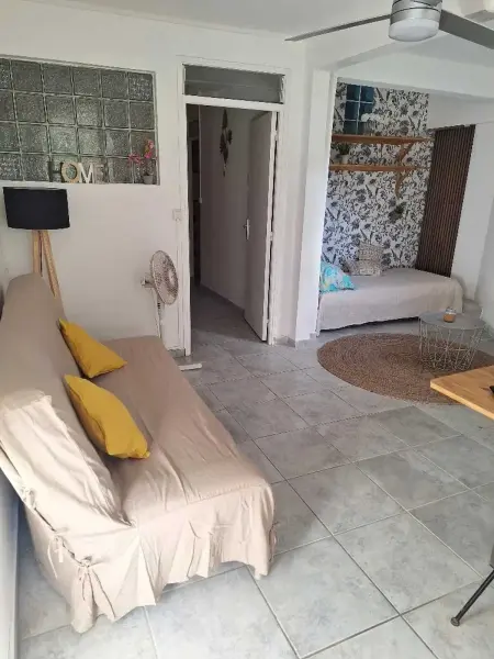 Maison cosy avec terrasse à Le Gosier 40 m², Maison 2 personnes à Le Gosier - Photo 9