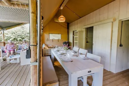Ranger Lodge, Glamping pittoresque dans les Ardennes - Photo 3