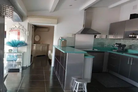 Le Petit Jardin, Maison de Village en France avec Piscine - Photo 11