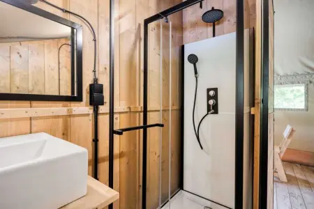 Comet 27 Lodges, Tente de glamping Comet, Ardennes - Photo 12