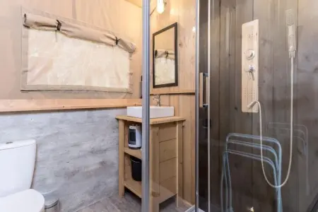 Stardust 40 Family Lodge, Expérience de glamping ultime en famille - Photo 5