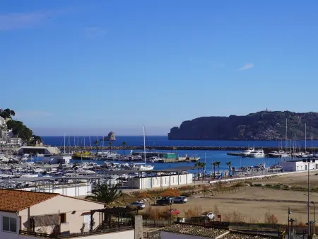 Appartement avec Terrasse et Piscine, Accès Plage - Photo 2