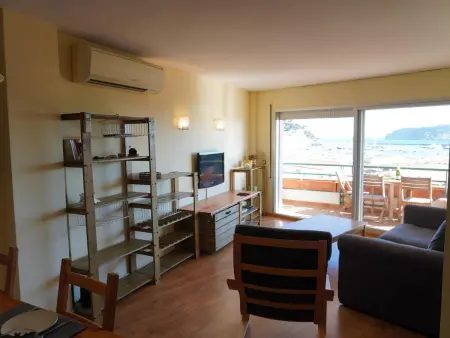 Appartement avec Terrasse et Piscine, Accès Plage - Photo 13