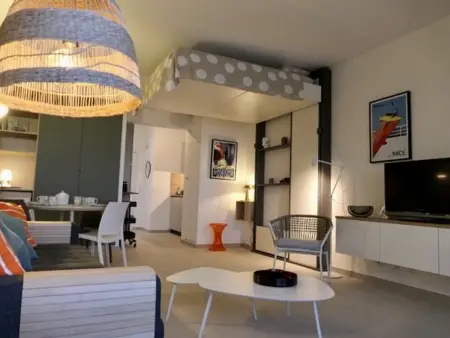 Studio vue mer climatisé, 2 à 4 pers., parking en option à Villeneuve-Loubet Plage - Photo 1