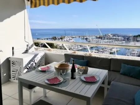Studio vue mer climatisé, 2 à 4 pers., parking en option à Villeneuve-Loubet Plage - Photo 6