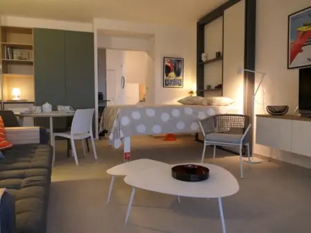 Studio vue mer climatisé, 2 à 4 pers., parking en option à Villeneuve-Loubet Plage - Photo 13