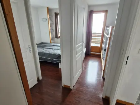 Appartement spacieux avec terrasse et garage, accès piscine - Photo 6