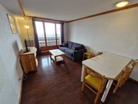 Appartement spacieux avec terrasse et garage, accès piscine - Photo 14