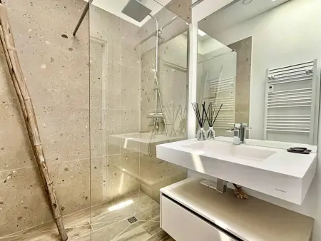 Villa d'architecte avec piscine et services exclusifs - Photo 16