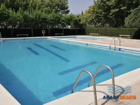 Appartement cosy 3 chambres avec piscine, à 200m de la plage à Salou - Photo 8