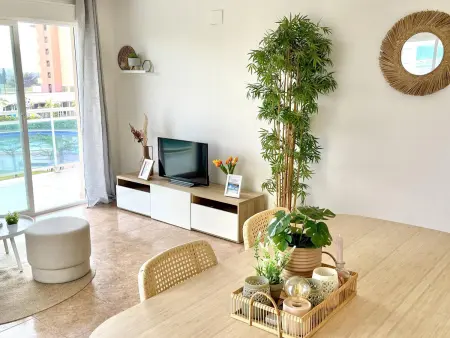 Appartement Climatisé à La Pineda avec Piscines, Terrains de Sport et Proche Plage - Photo 1